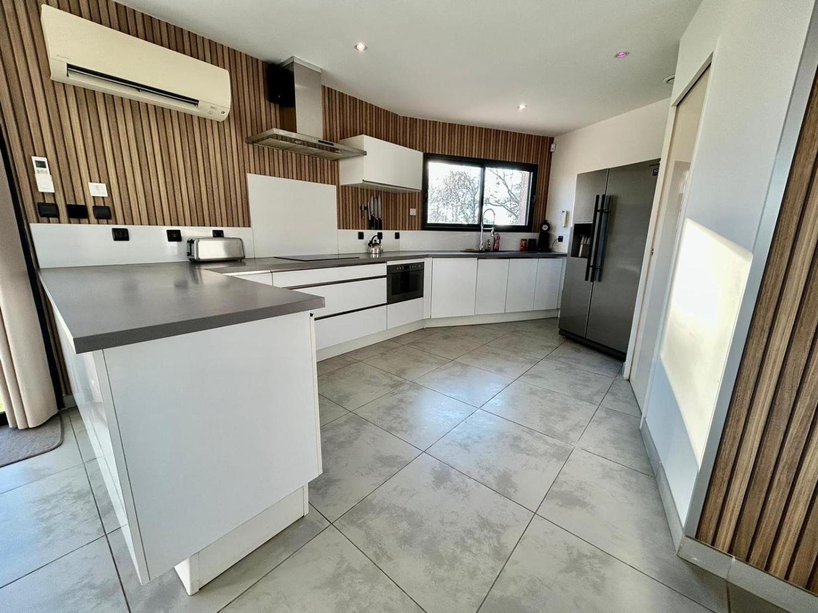 Maison Moderne Au Calme Avec Billard, Jacuzzi, Bain A Remous, Piscine, Babyfoot Labastide-du-Temple Εξωτερικό φωτογραφία