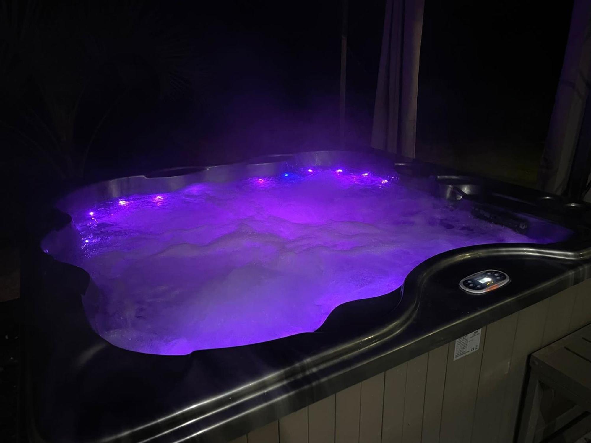Maison Moderne Au Calme Avec Billard, Jacuzzi, Bain A Remous, Piscine, Babyfoot Labastide-du-Temple Εξωτερικό φωτογραφία